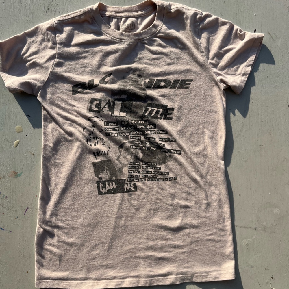 Women's Blondie T-Shirt Beige Spell-0ut XS New Wave 70s New York Debbie Harry